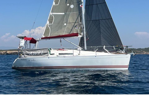 JEANNEAU SUN FAST 32 + 18 HP YANMAR <br><a href=dettaglio.aspx?Id=422 >VAI ALLA SCHEDA</a>